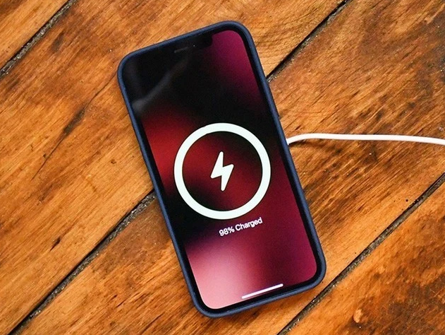 峄城苹果手机维修分享iPhone 12可以随便充电吗 